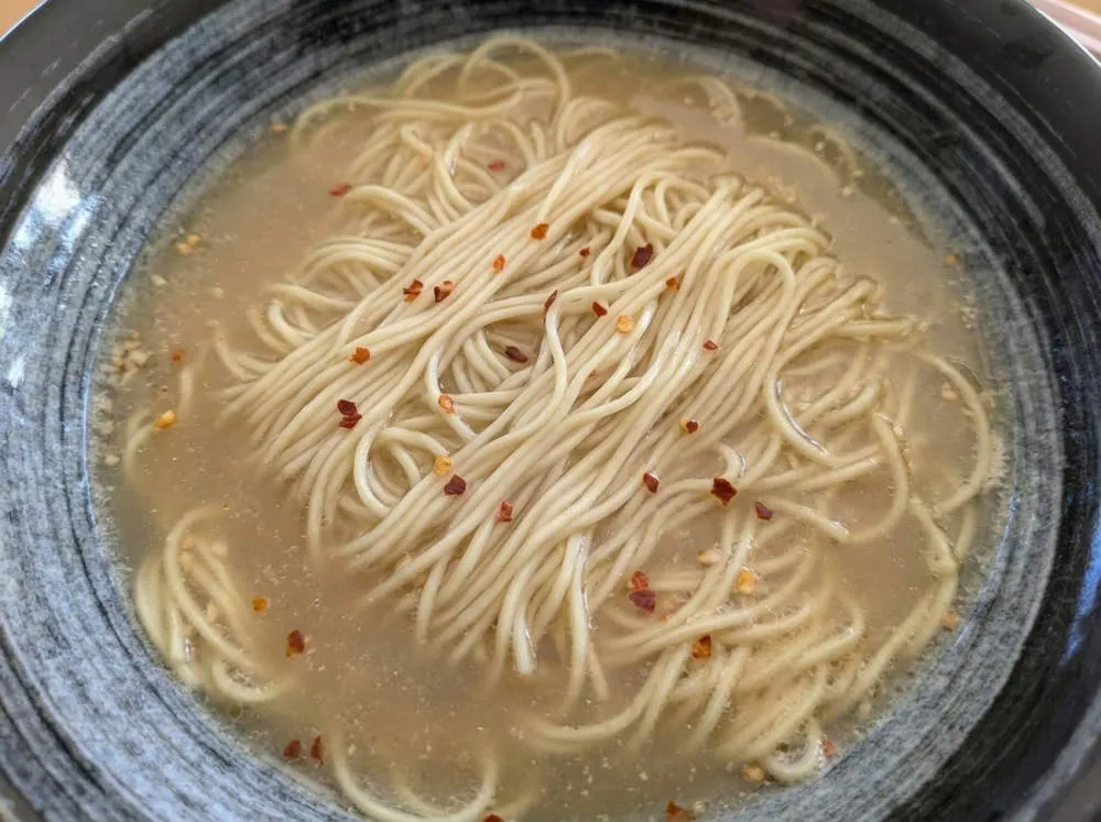 塩ラーメンを作る