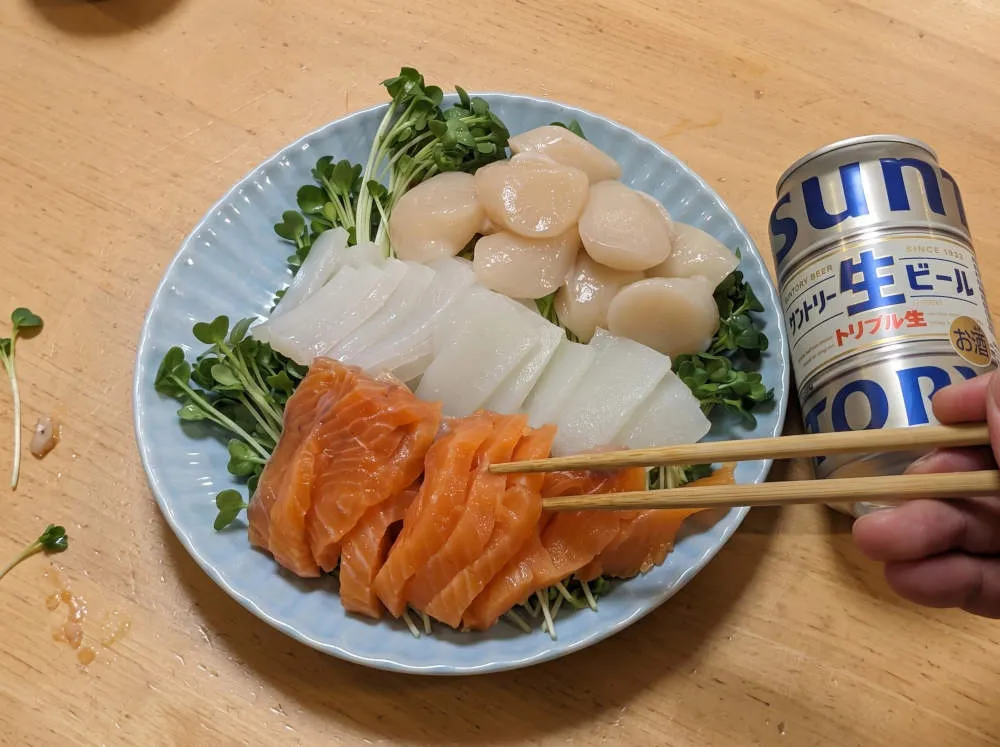 刺身を美しく盛り付ける