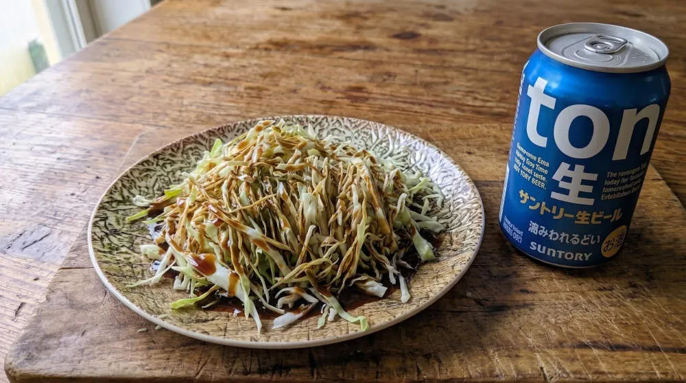 キャベツの中濃ソースがけ 完成