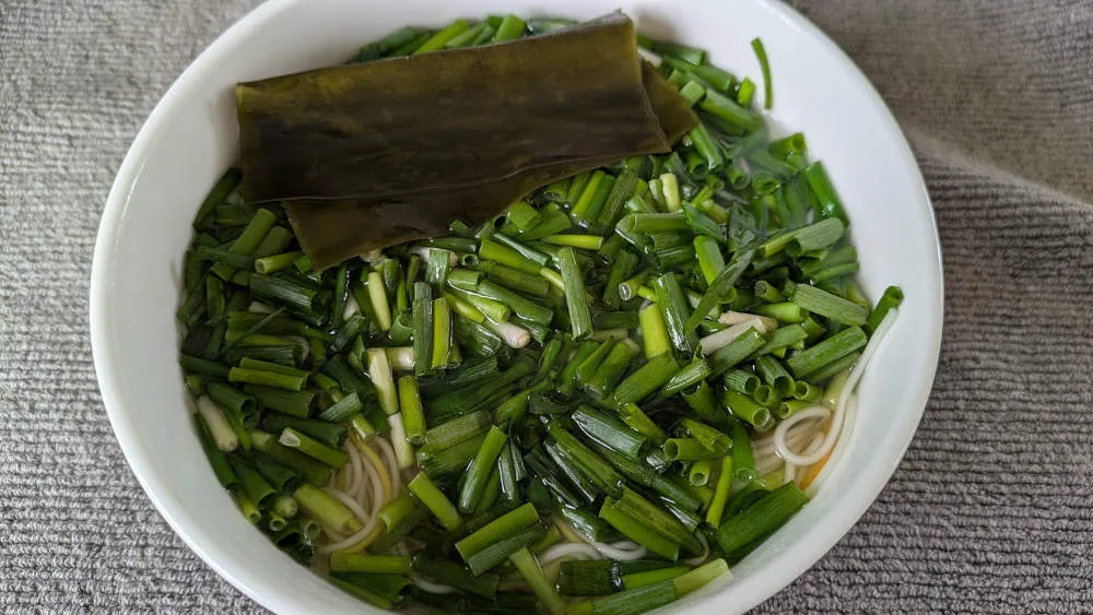 青ネギ爆盛り白だし昆布そうめん