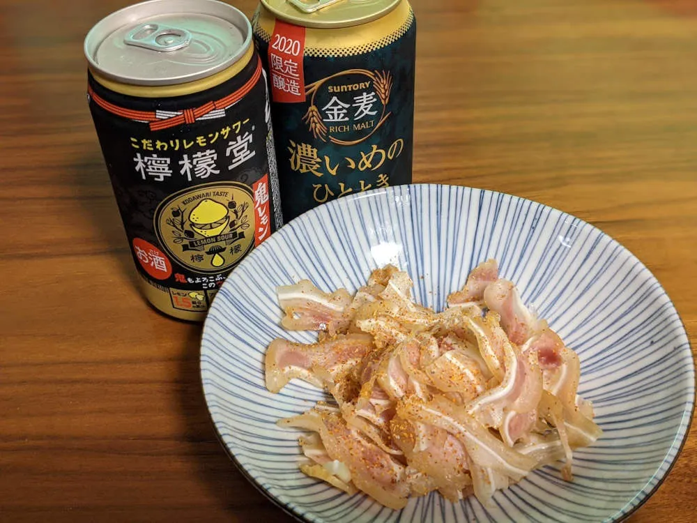ミミガーの香り七味ぶっかけ
